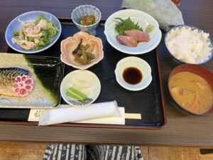 夕食