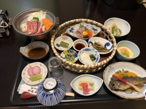 峡雲荘夕食