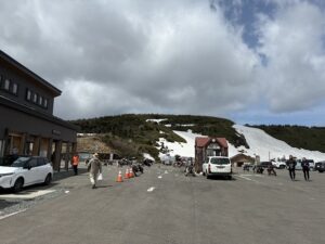 八幡平駐車場