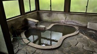 定宿大沢温泉から鳴子温泉へ：東北三県湯めぐり一人旅
