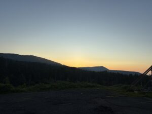 藤七夜明け前