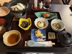 朝食